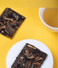 Load image into Gallery viewer, Fuding Chen Pi Old Peony Tea