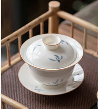 Load image into Gallery viewer, Hand-painted white porcelain kung fu tea set (10 pieces)