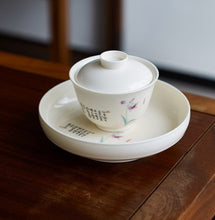 Load image into Gallery viewer, Gaiwan Hand-painted (Flower Pattern)