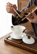 Load image into Gallery viewer, Porcelain Gaiwan
